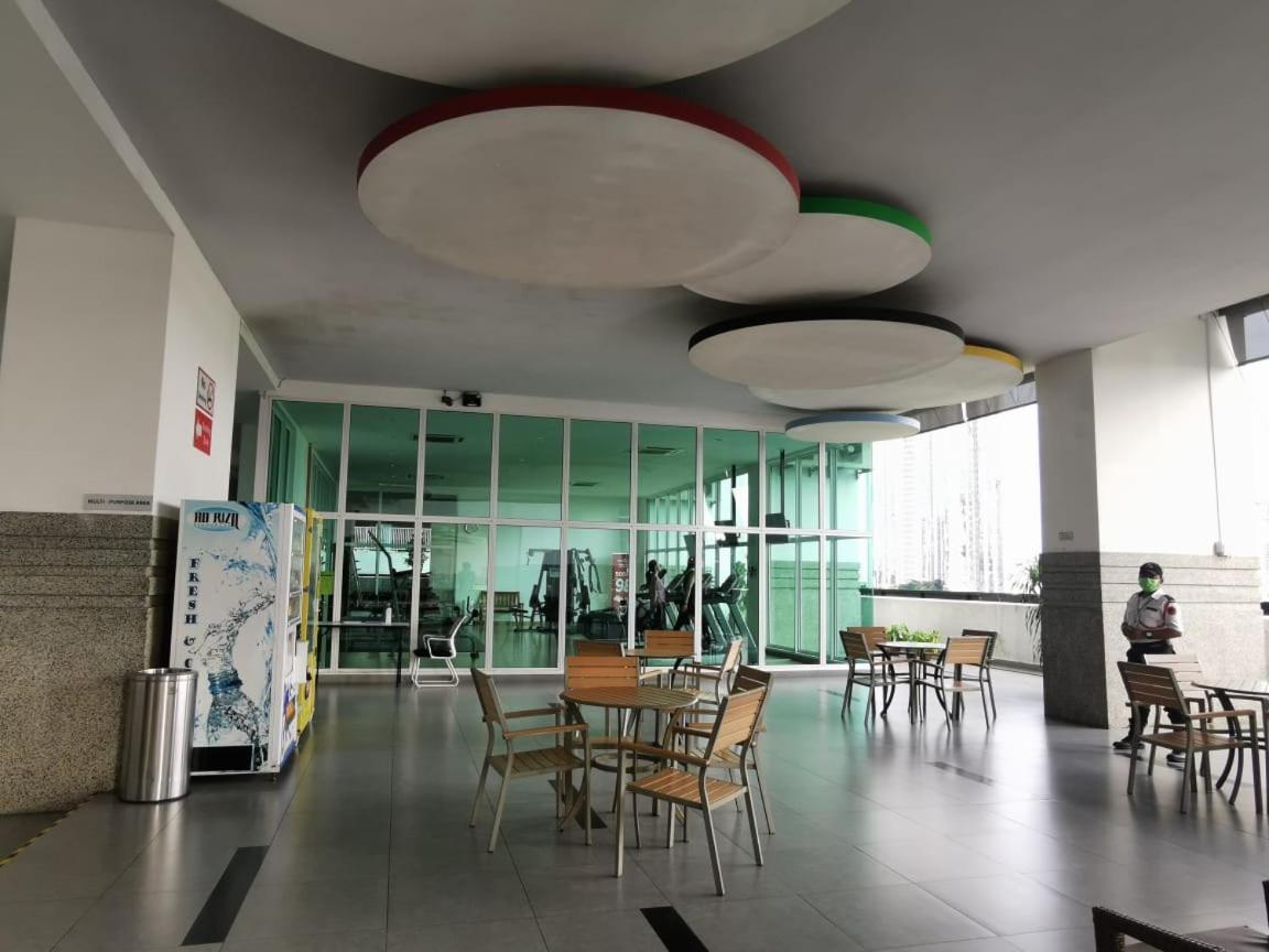 Apartemen Twin Galaxy 2pax 5min To Ksl Ciq Johor Bahru